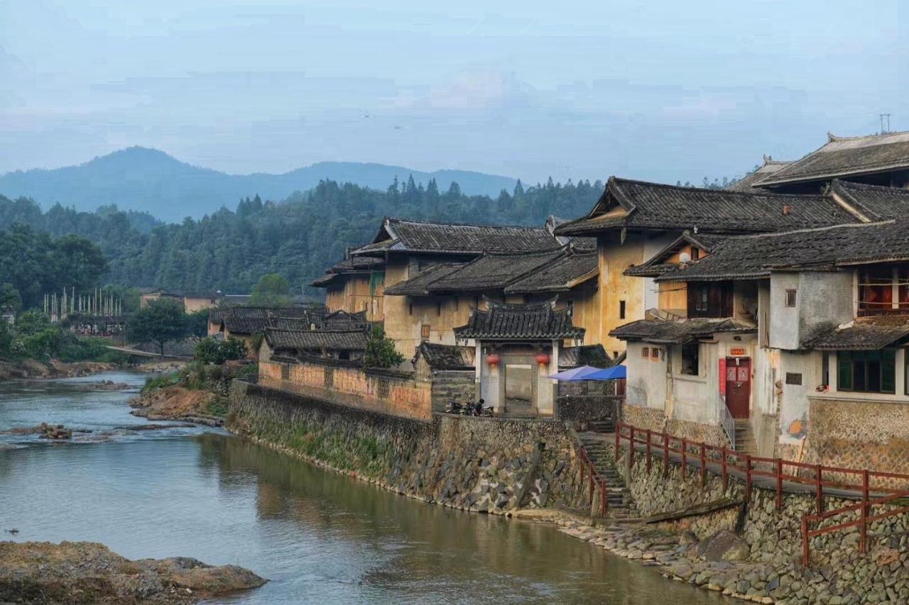 Tulou Fuyulou Changdi Inn Yongding エクステリア 写真